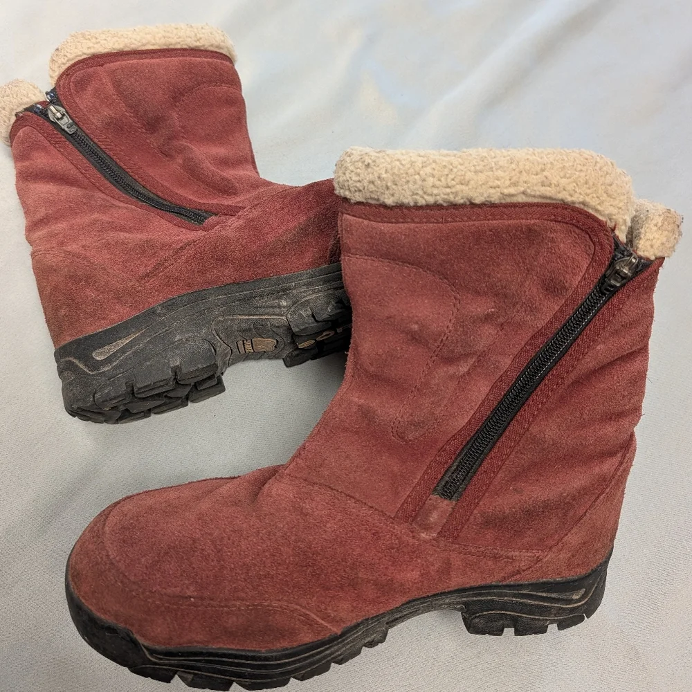 Sorel Waterproof Burgundy Suede Winter Boots Size 10